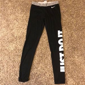 Nike leggings
